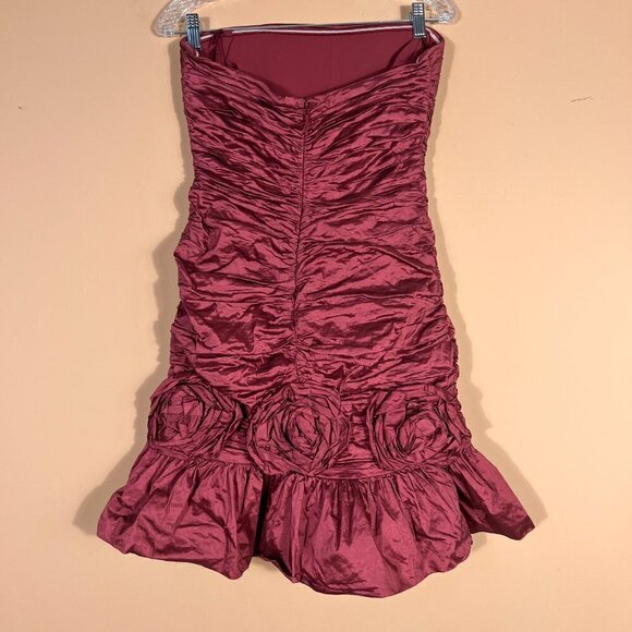 BCBGMaxAzria Strapless Metallic Ruched Mini Lined Cocktail Dress Women's 10 - Picture 4 of 11